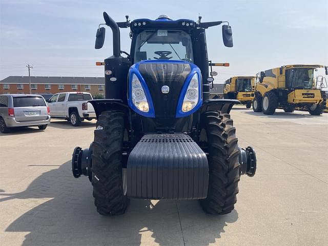 Image of New Holland T8.410 equipment image 2