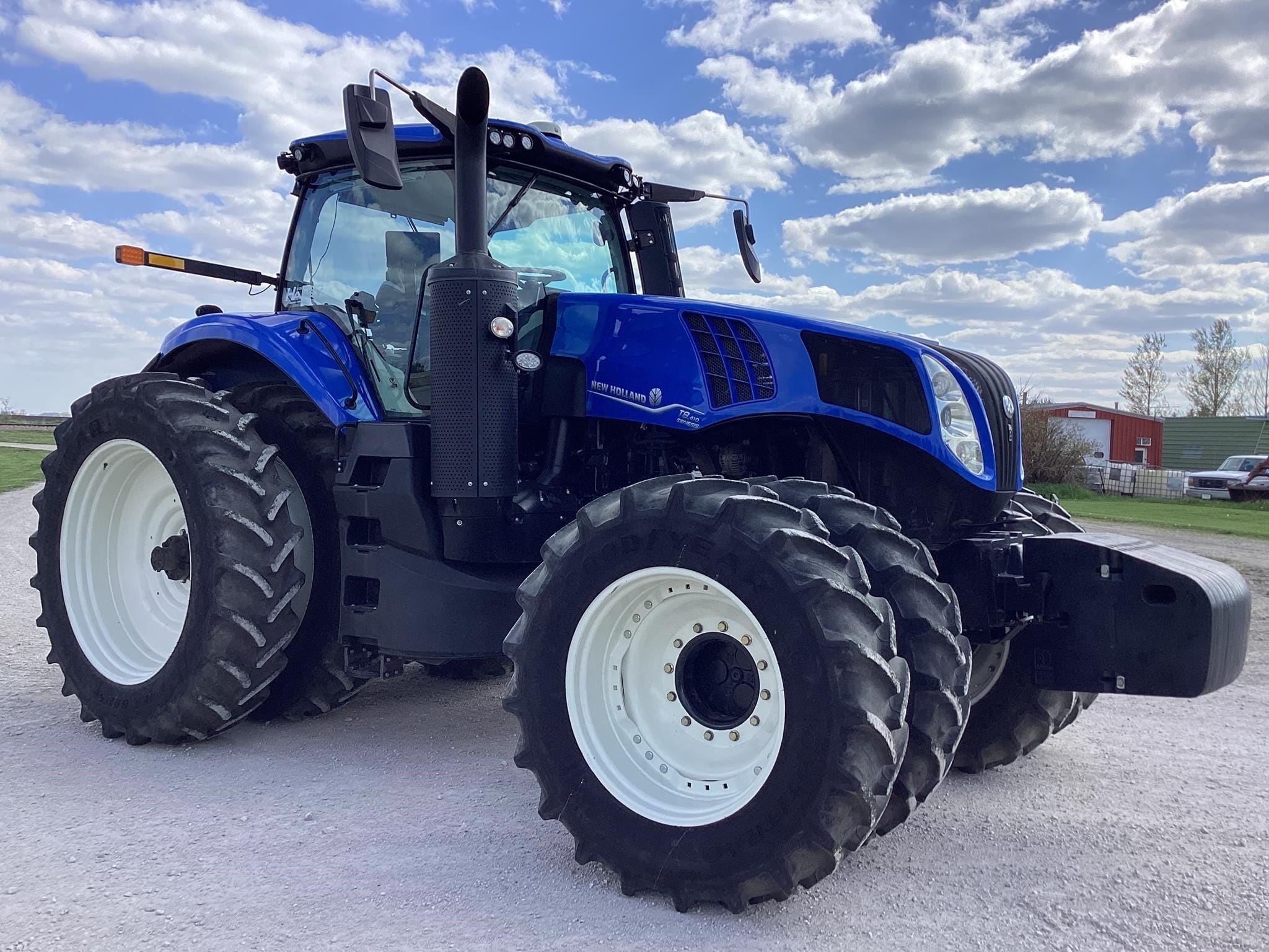 2023 New Holland T8.410 Equipment Image0