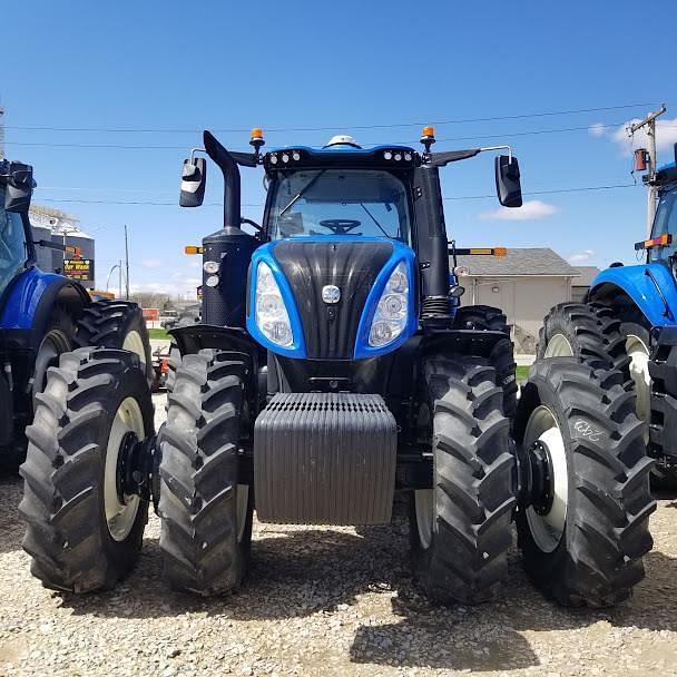 Image of New Holland T8.410 equipment image 4