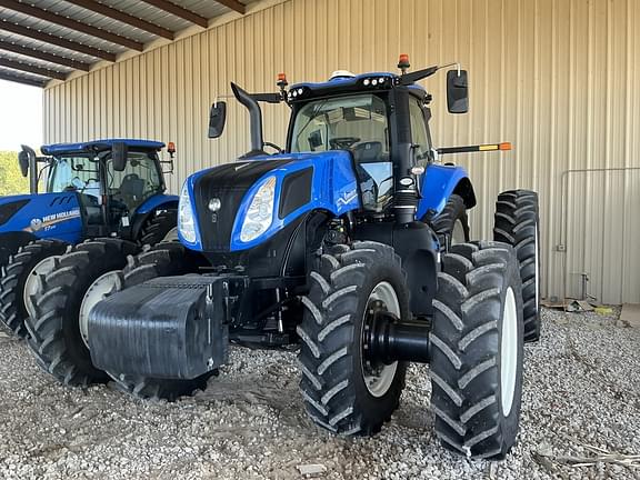 Image of New Holland T8.410 equipment image 2