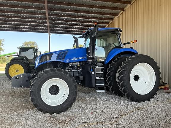 Image of New Holland T8.410 equipment image 3