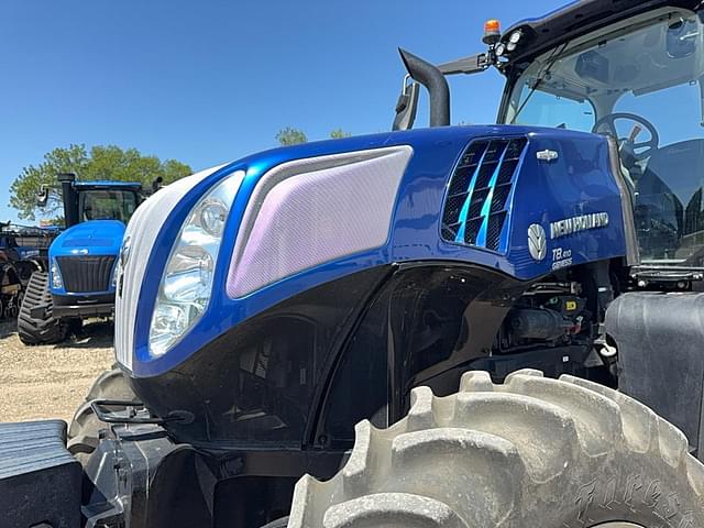Image of New Holland T8.410 equipment image 1