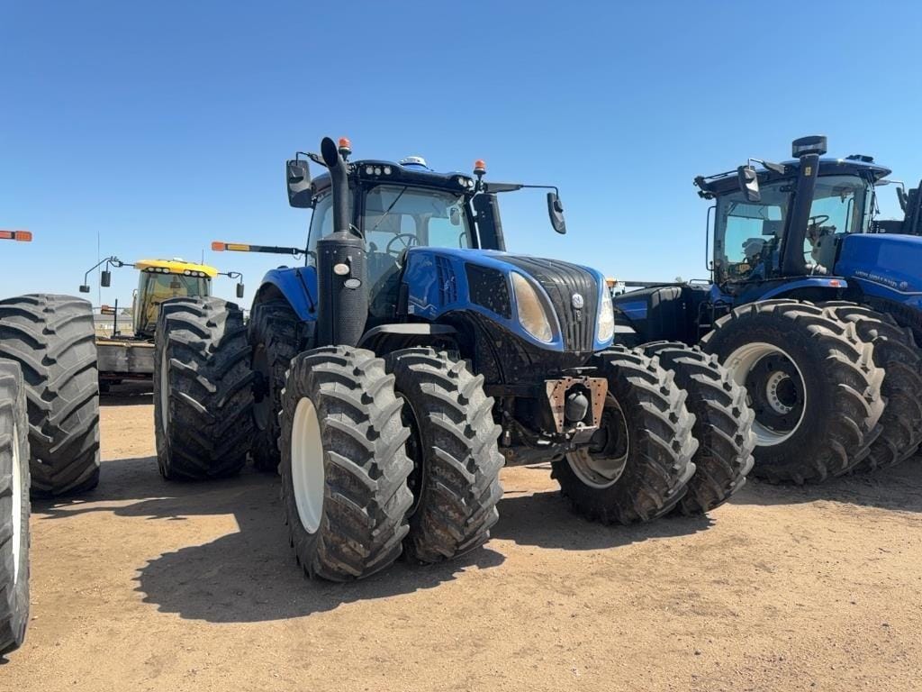 2023 New Holland T8.435 Equipment Image0