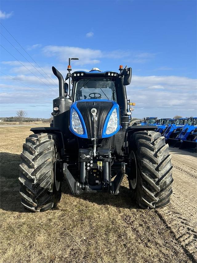 Image of New Holland T8.435 equipment image 3