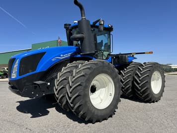 Main image New Holland T9.530