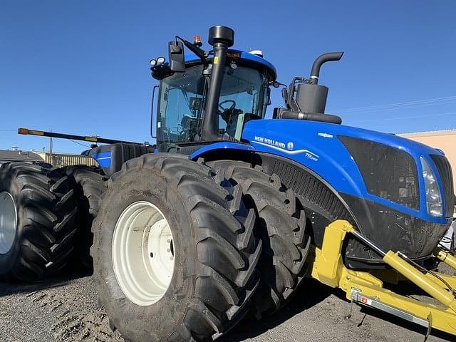 2023 New Holland T9.565 Equipment Image0