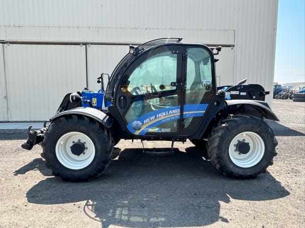 New Holland TH7.42 Equipment Image0