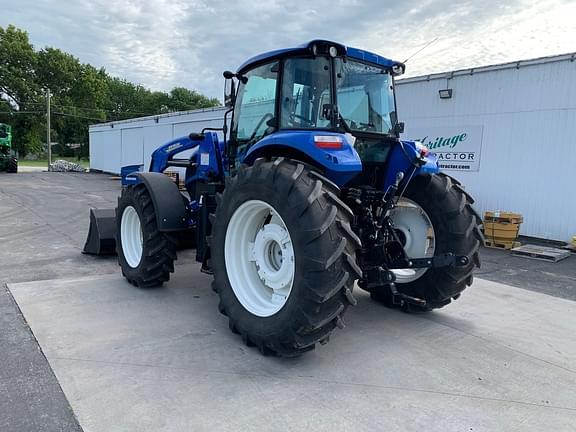 Image of New Holland TS6.140 equipment image 2