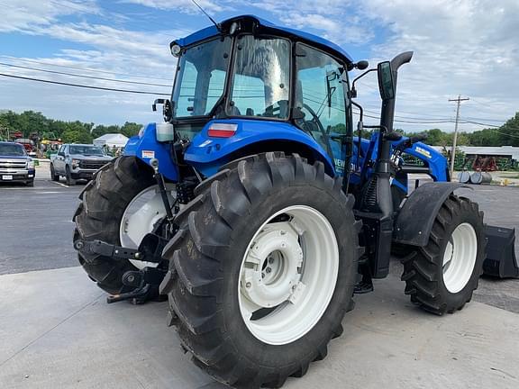 Image of New Holland TS6.140 equipment image 4