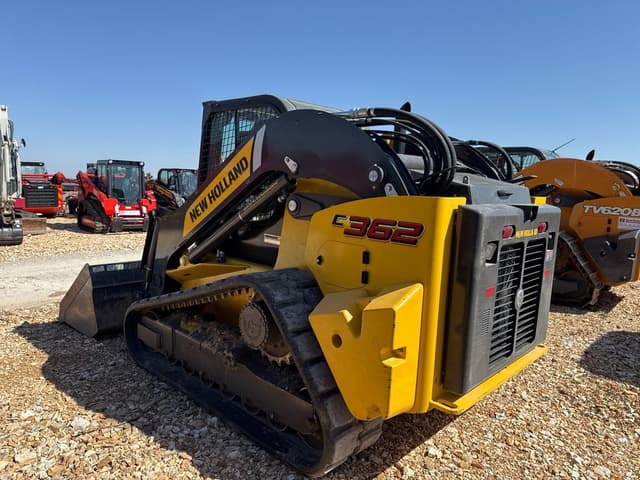 Image of New Holland C362 equipment image 3