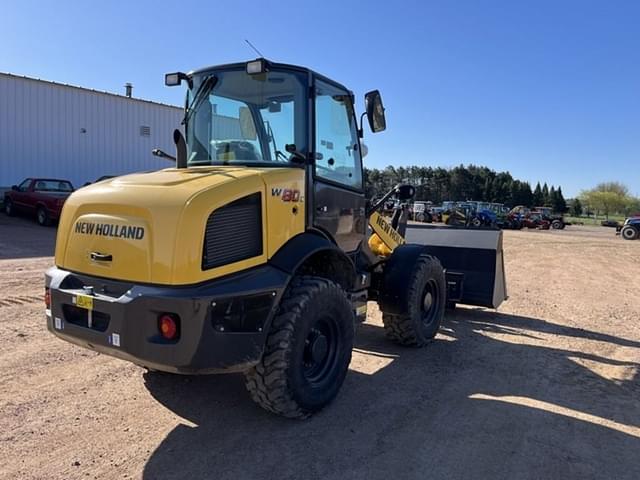 Image of New Holland W80C equipment image 4