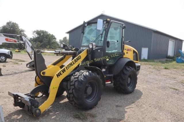 Image of New Holland W80C equipment image 3