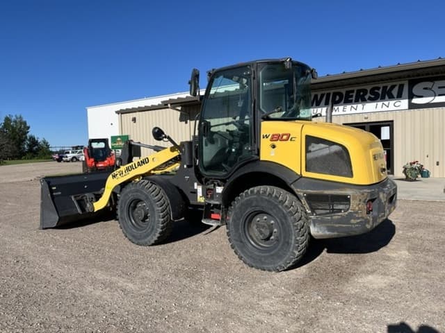 Image of New Holland W80C equipment image 2