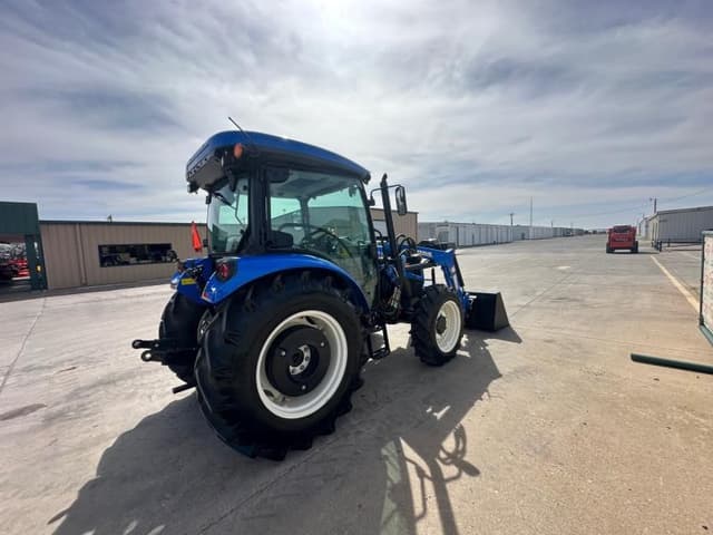 Image of New Holland Workmaster 55 equipment image 4