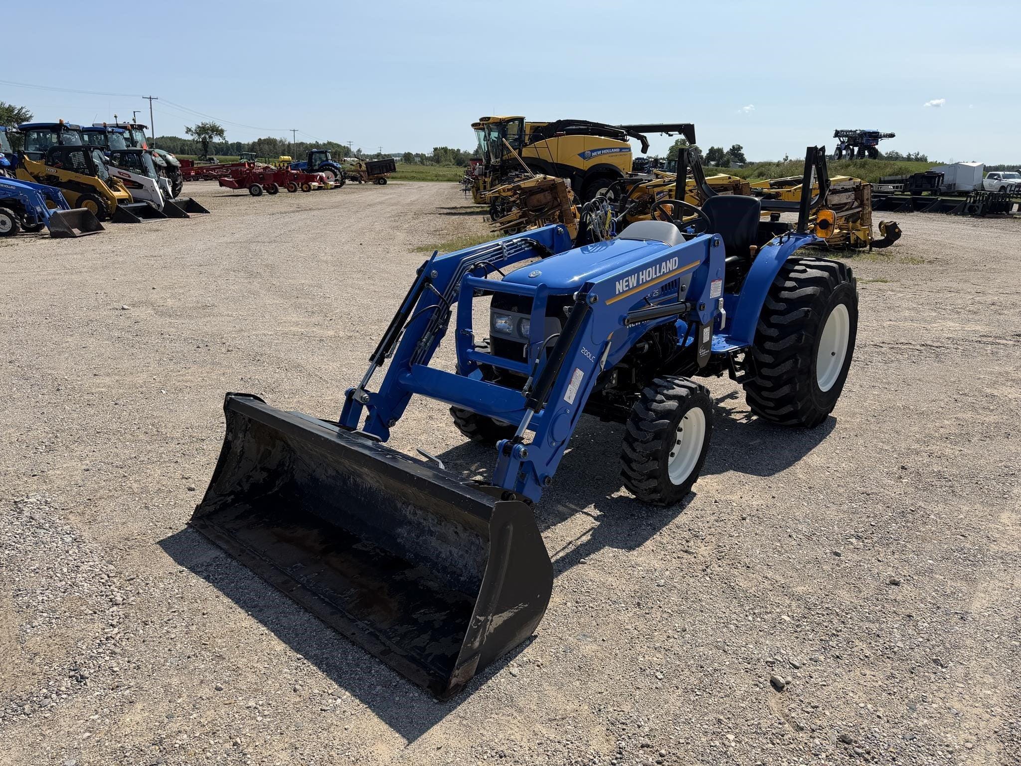 2023 New Holland Workmaster 25 Equipment Image0