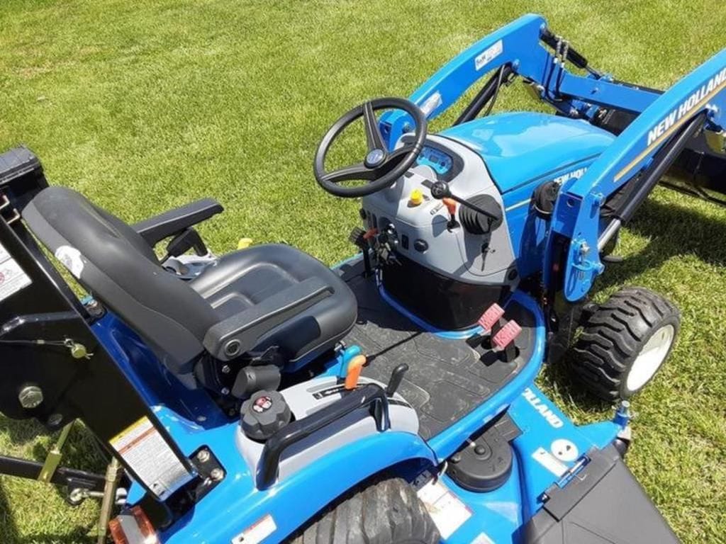 2023 New Holland Workmaster 25S Equipment Image0