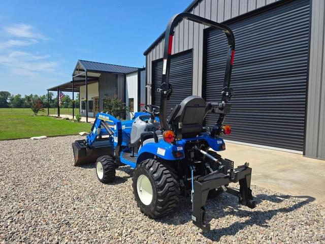Image of New Holland Workmaster 25S equipment image 4