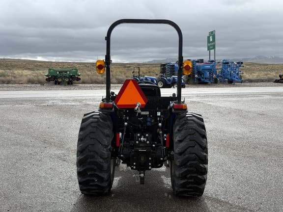 Image of New Holland Workmaster 35 equipment image 3