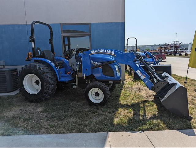 Image of New Holland Workmaster 40 equipment image 2