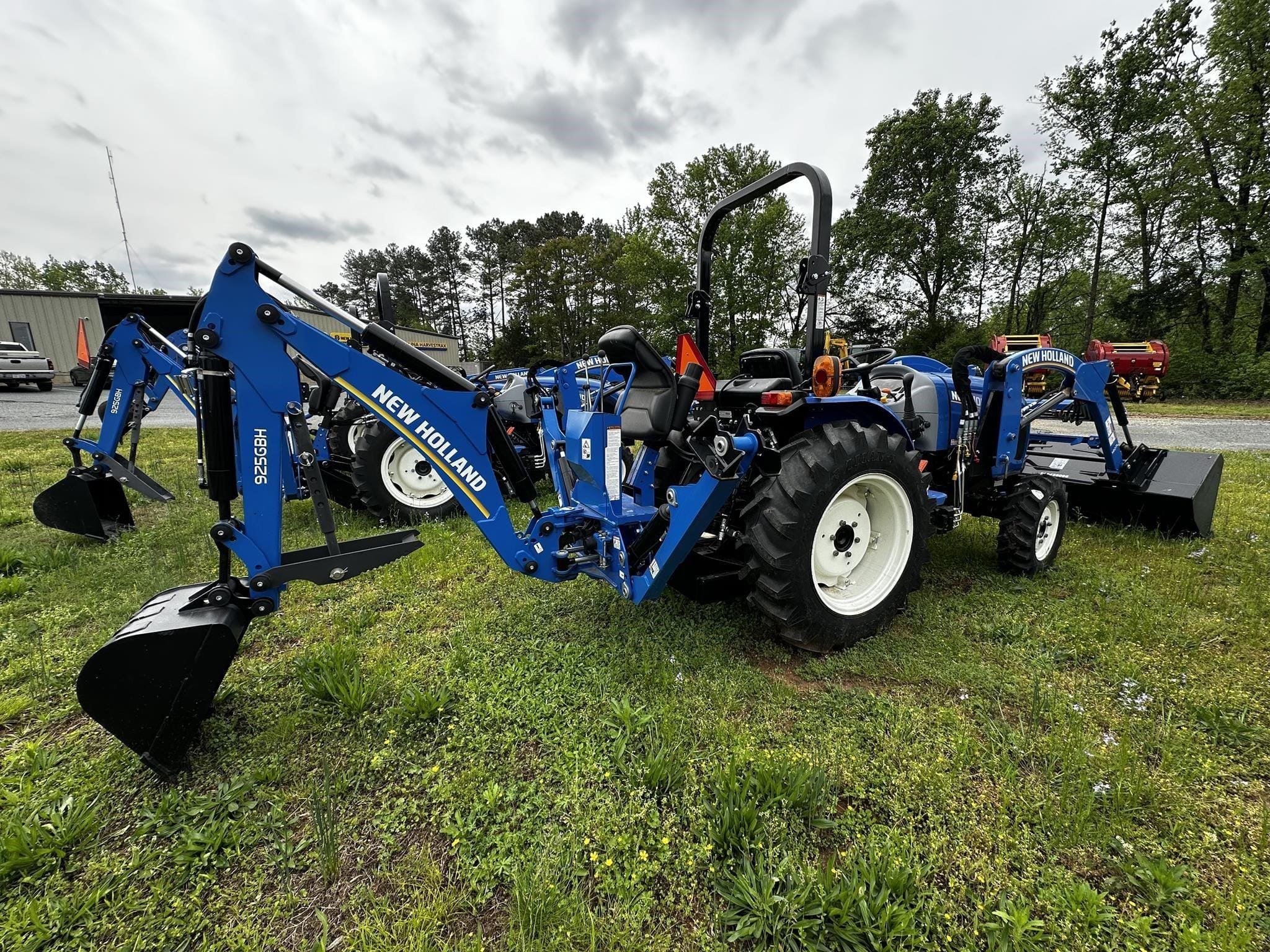 2023 New Holland Workmaster 40 Equipment Image0