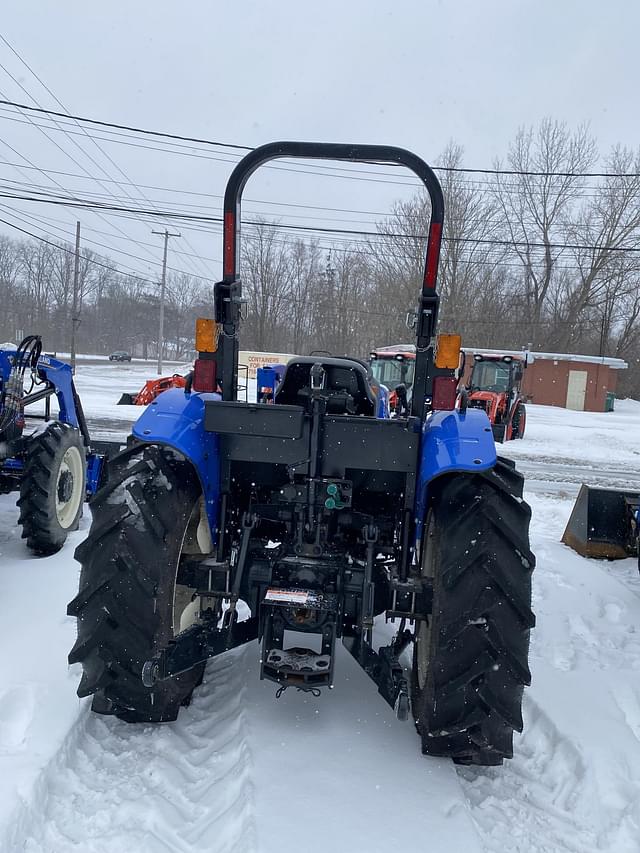 Image of New Holland Workmaster 50 equipment image 4