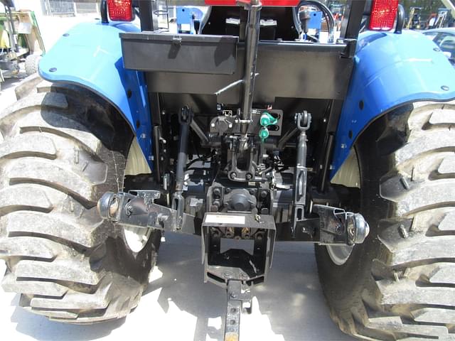 Image of New Holland Workmaster 50 equipment image 4