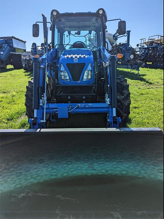 Image of New Holland Workmaster 55 equipment image 3