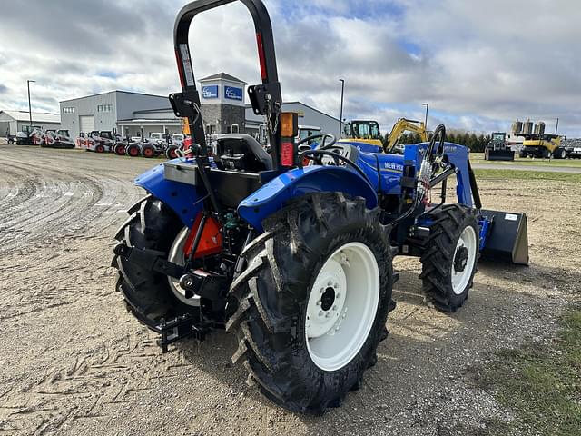 Image of New Holland Workmaster 60 equipment image 4