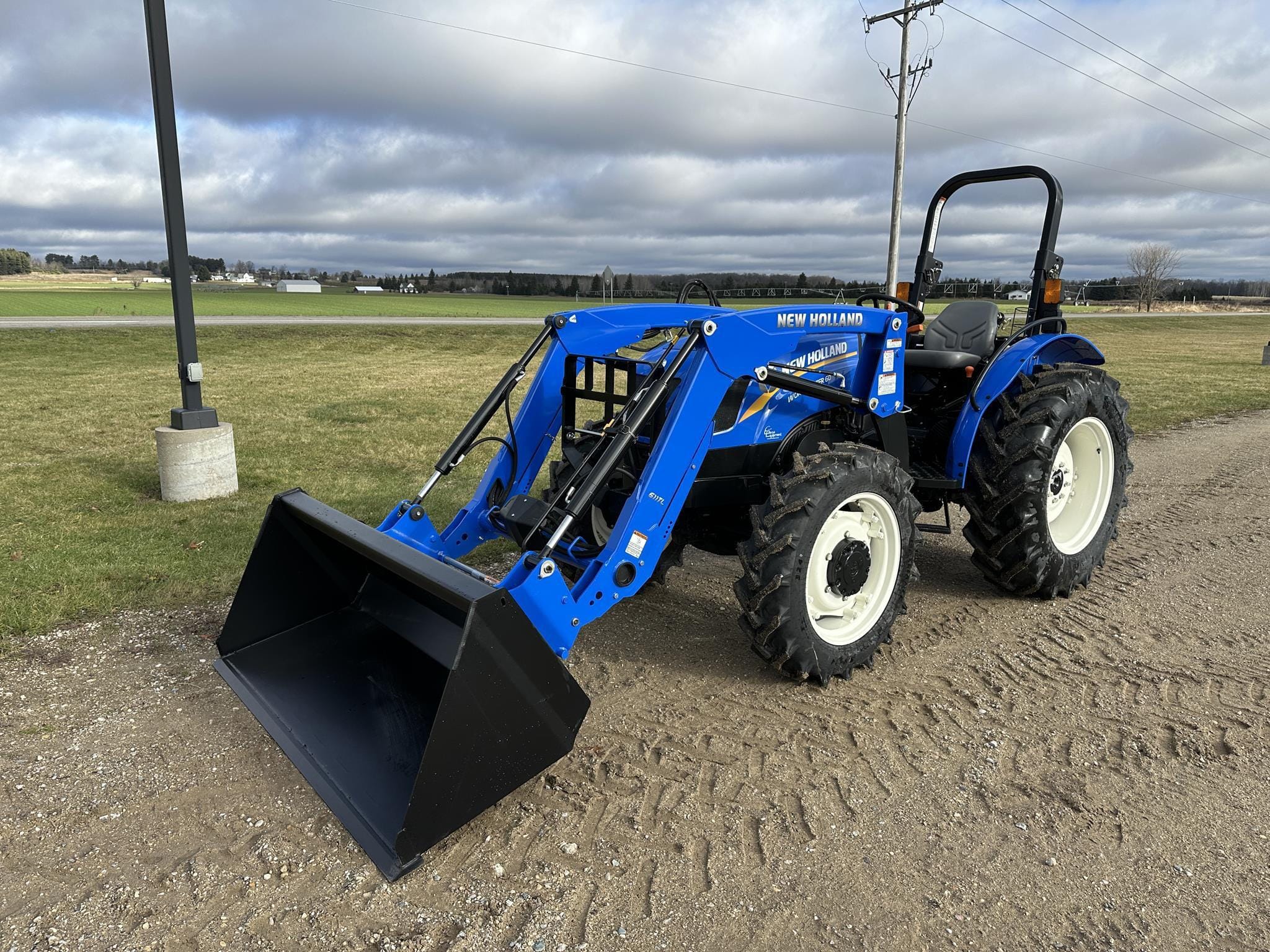 Main image New Holland Workmaster 60