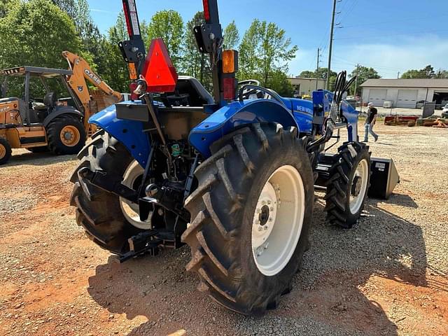 Image of New Holland Workmaster 70 equipment image 4