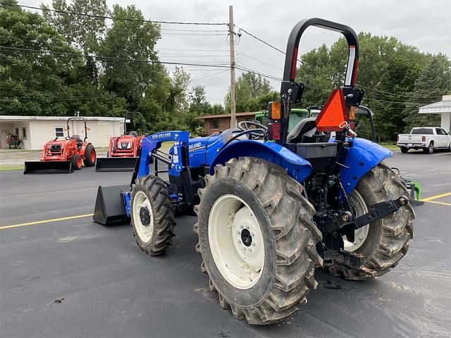 Image of New Holland Workmaster 70 equipment image 3