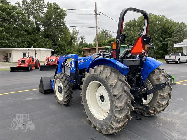 Image of New Holland Workmaster 70 equipment image 3