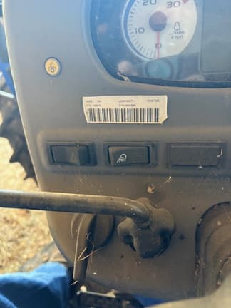 Image of New Holland Workmaster 70 equipment image 3