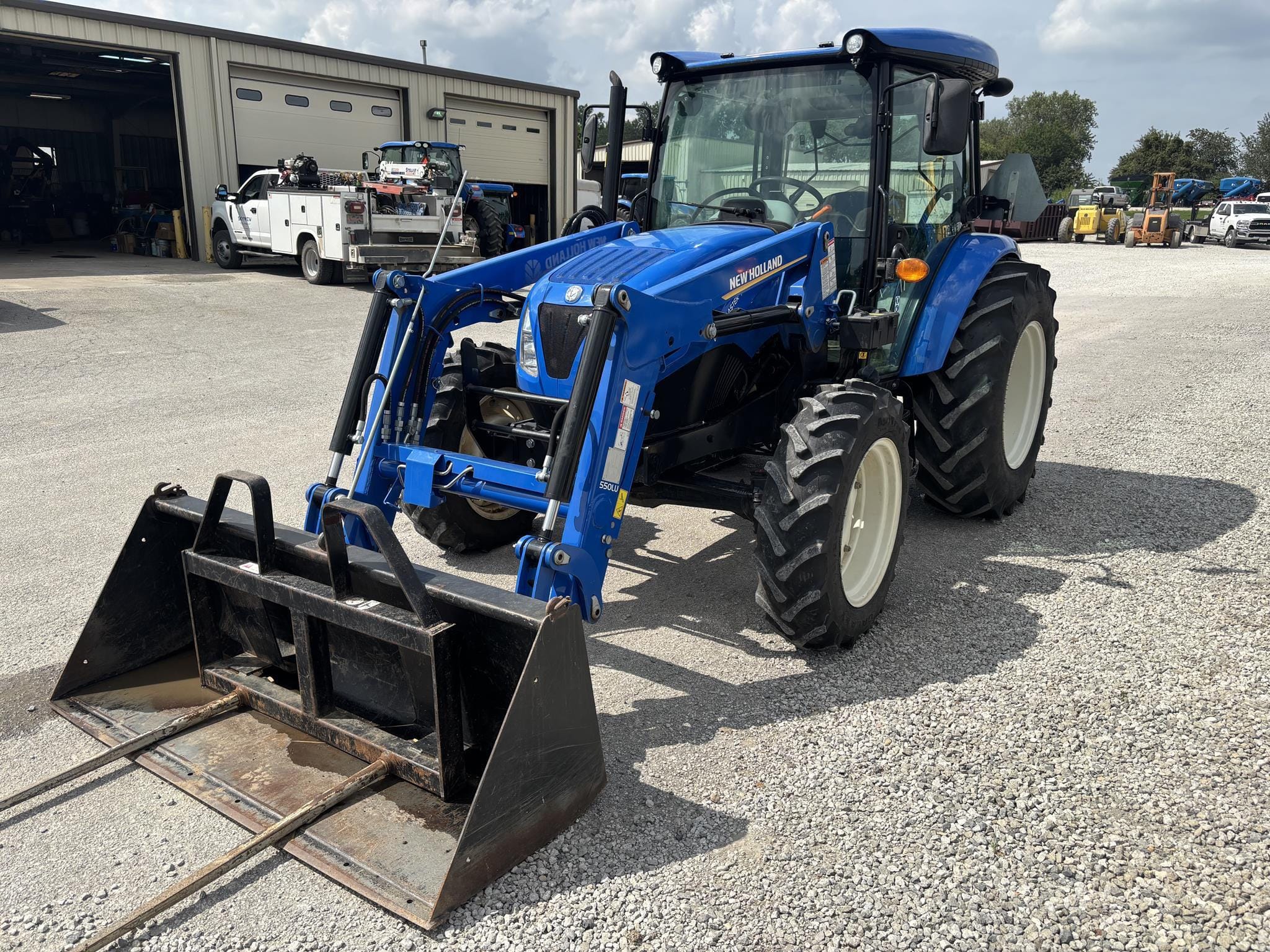 2023 New Holland Workmaster 75 Equipment Image0