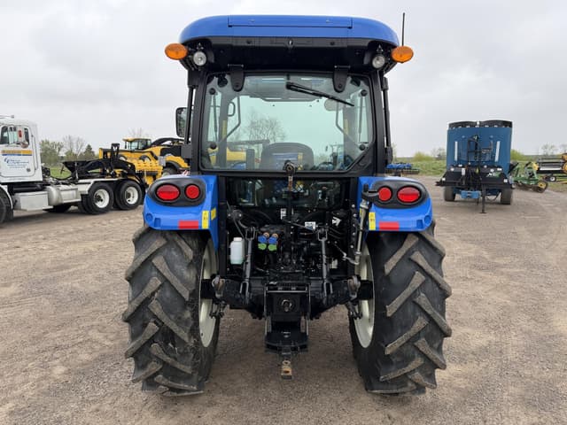 Image of New Holland Workmaster 75 equipment image 3