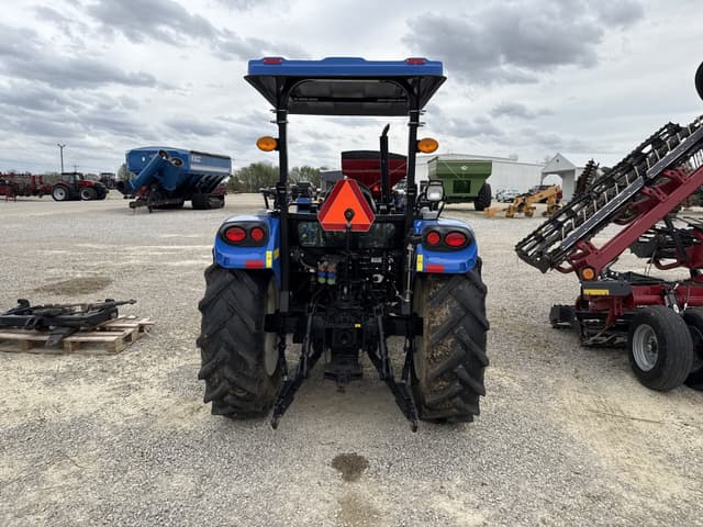 Image of New Holland Workmaster 75 equipment image 3