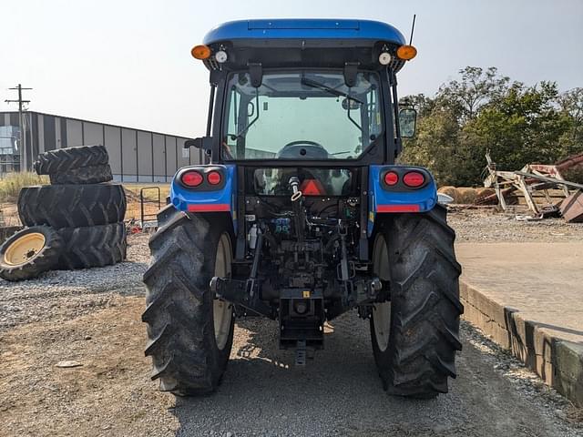 Image of New Holland Workmaster 120 equipment image 3