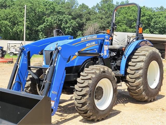 Image of New Holland Workmaster 70 equipment image 2
