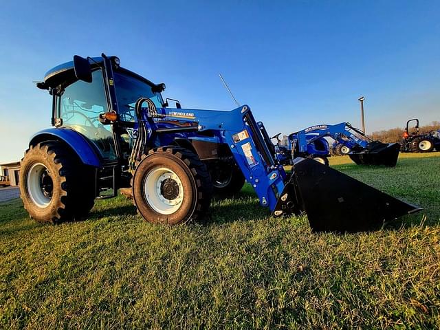 Image of New Holland Workmaster 55 equipment image 1