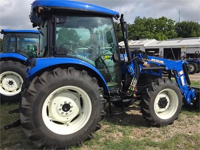 Image of New Holland Workmaster 70 equipment image 3
