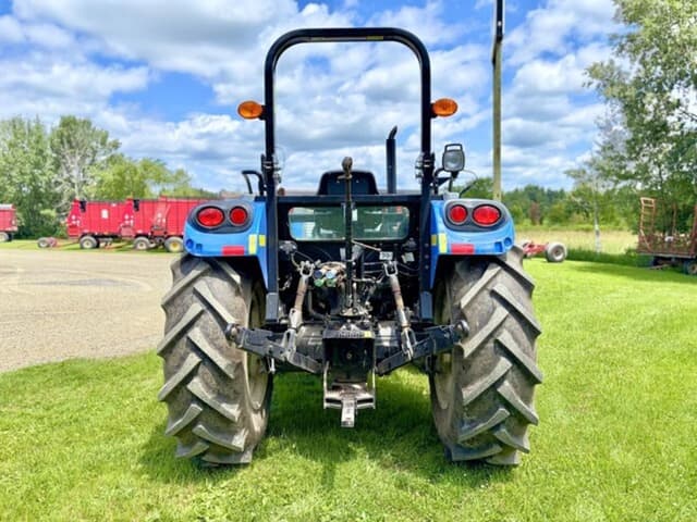 Image of New Holland Workmaster 75 equipment image 4