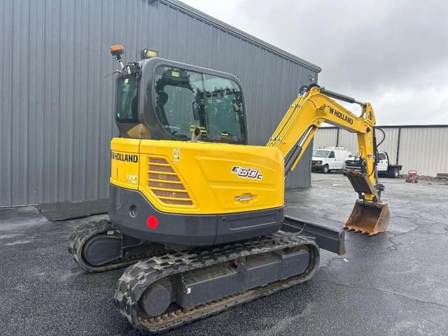 Image of New Holland E60C equipment image 1