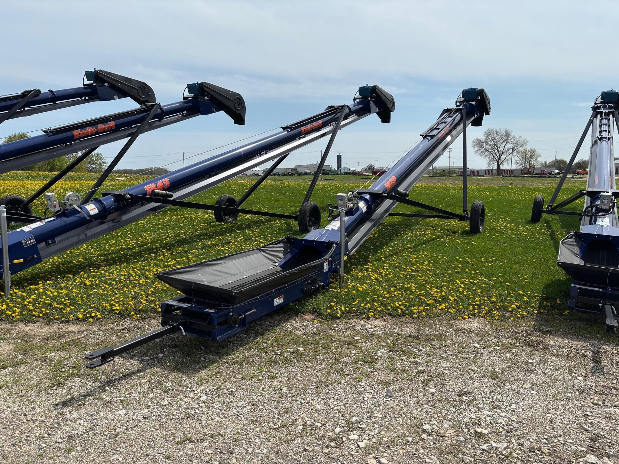 2023 Norwood 1838 Equipment Image0