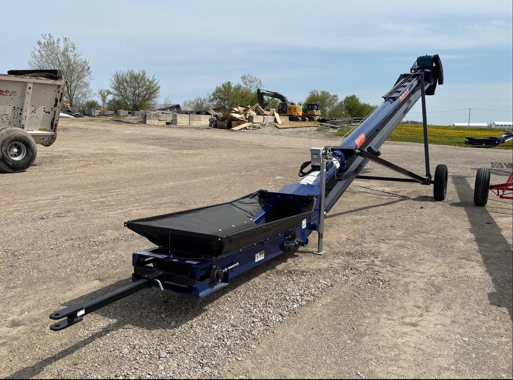 2023 Norwood 1838 Equipment Image0