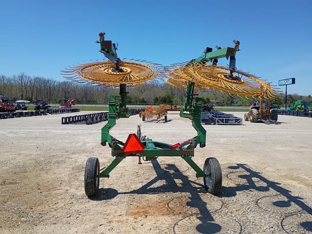 Image of Ogden Hybrid Hay Runner equipment image 3