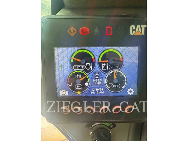 Image of Caterpillar 259D3 equipment image 4