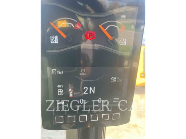 Image of Caterpillar 908 equipment image 4