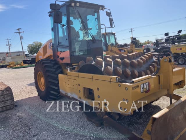 Image of Caterpillar CP56B equipment image 2