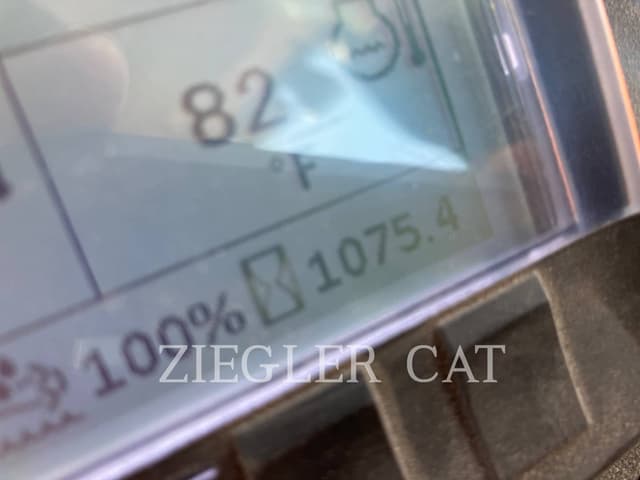 Image of Caterpillar CP56B equipment image 4