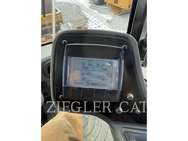 Image of Caterpillar CP56B equipment image 4